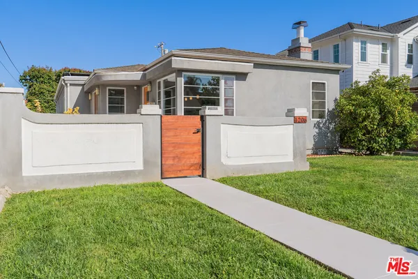 $1,485,000 | 1206 South Burnside Avenue, Los Angeles, CA 90019