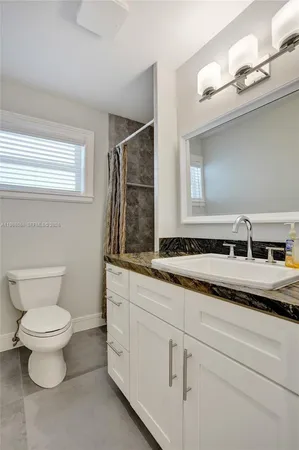 $2,825 | 902 Mandarin Isle, Unit 2, Fort Lauderdale, FL 33315