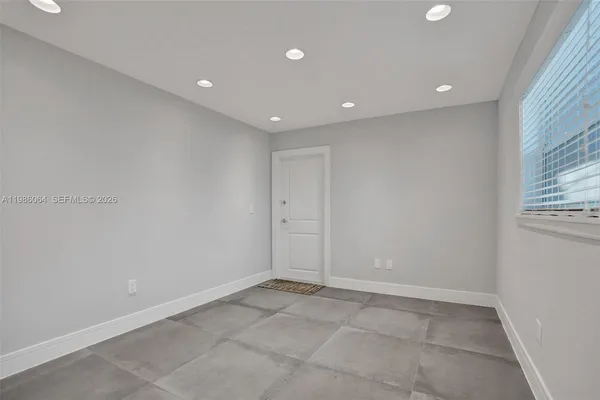 $2,825 | 902 Mandarin Isle, Unit 2, Fort Lauderdale, FL 33315