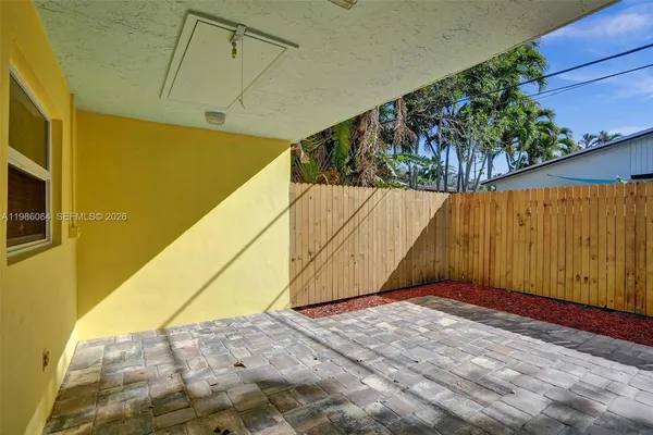 $2,825 | 902 Mandarin Isle, Unit 2, Fort Lauderdale, FL 33315