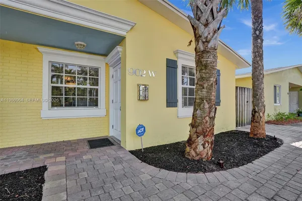 $2,825 | 902 Mandarin Isle, Unit 2, Fort Lauderdale, FL 33315