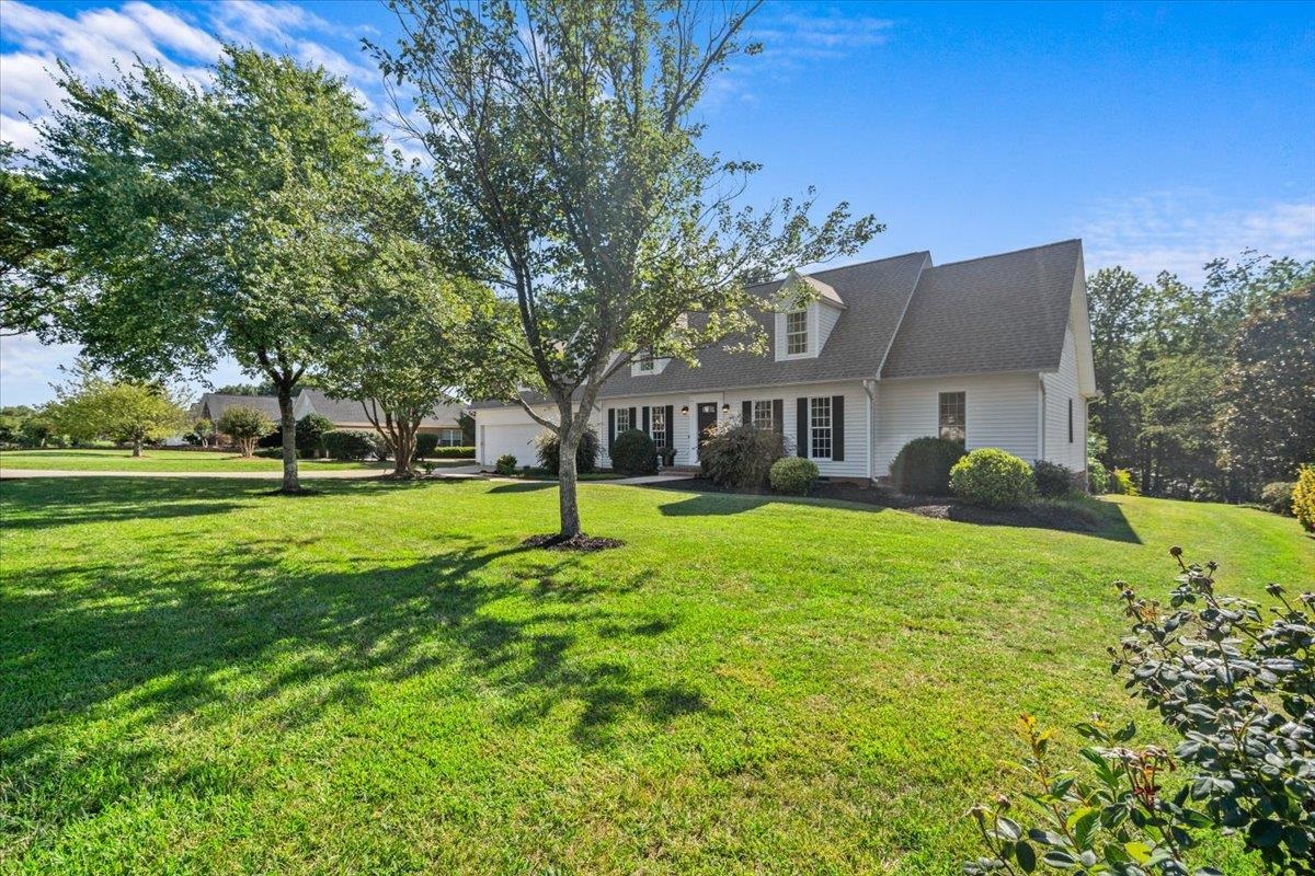 234 Summerfield Road Moore, SC 29369 - Photo 2 of 36