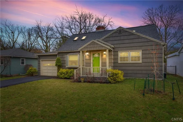 $274,900 | 221 Croyden Road, Syracuse, NY 13224
