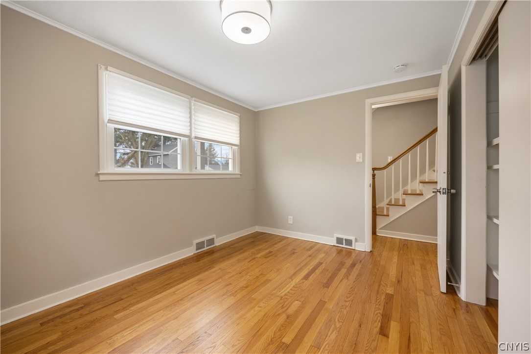 221 Croyden Road Syracuse, NY 13224 - Photo 26 of 43