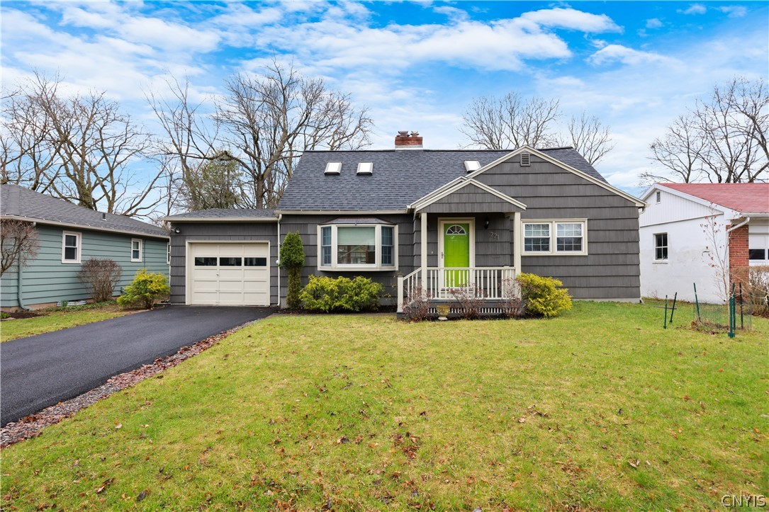 221 Croyden Road Syracuse, NY 13224 - Photo 5 of 43