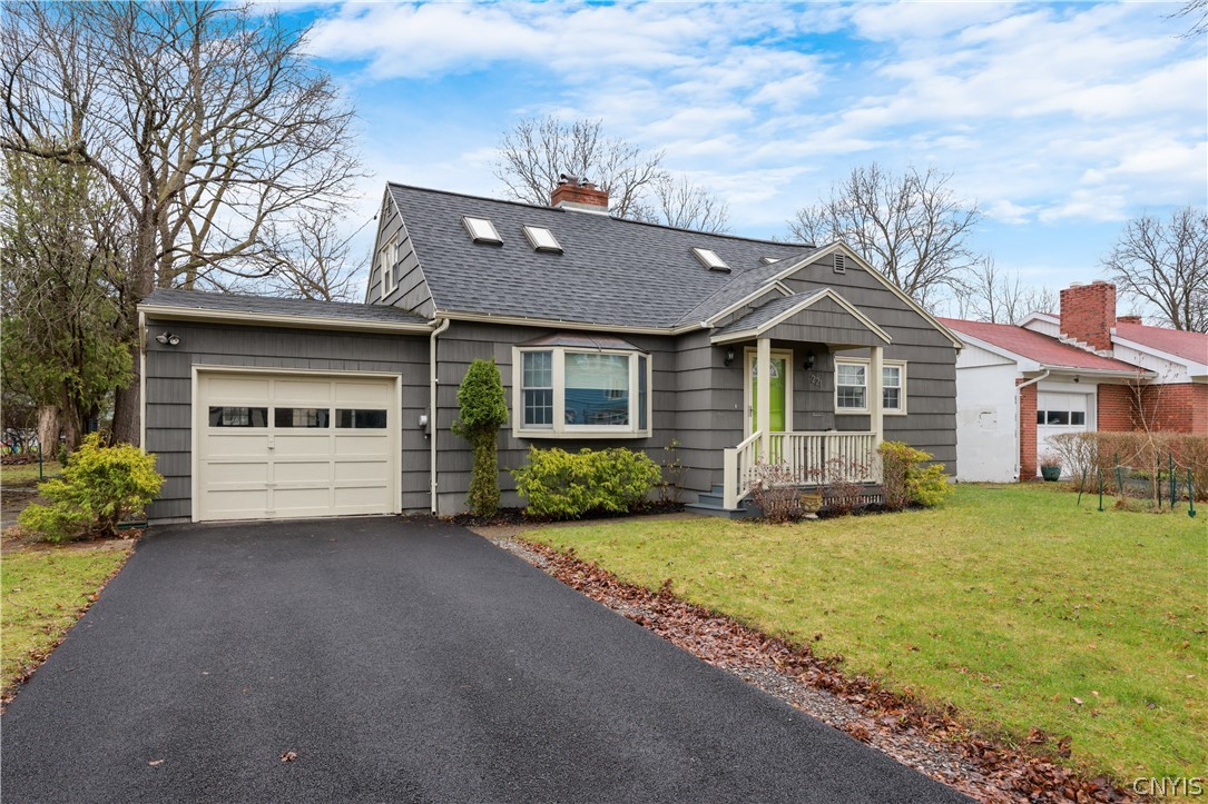 221 Croyden Road Syracuse, NY 13224 - Photo 6 of 43