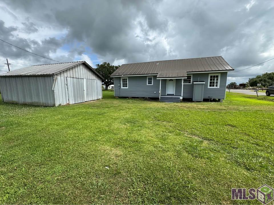 144 Valentine Road Lockport, LA 70374 - Photo 3 of 18