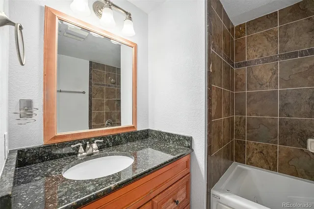 $325,000 | 6920 West 48th Avenue, Wheat Ridge, CO 80033