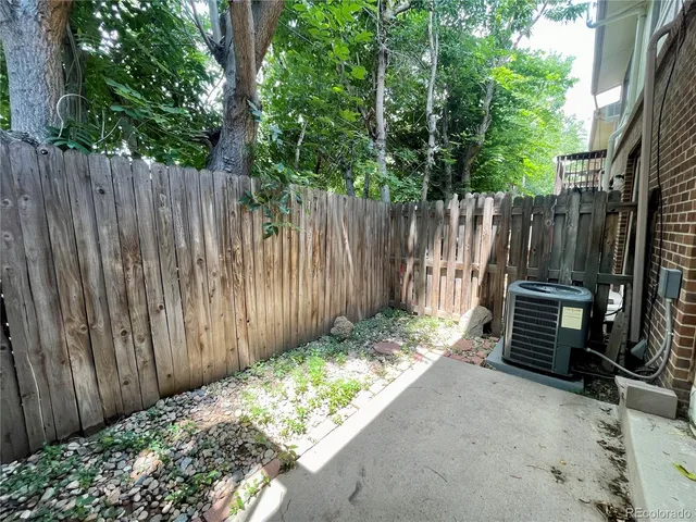 $325,000 | 6920 West 48th Avenue, Wheat Ridge, CO 80033