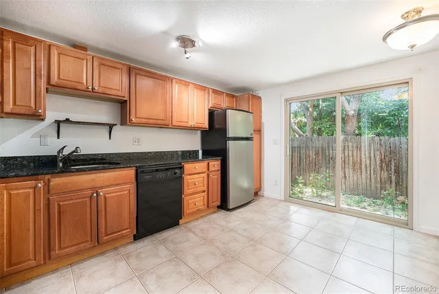 $325,000 | 6920 West 48th Avenue, Wheat Ridge, CO 80033