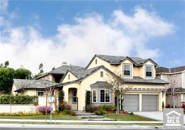 #1 Caldwell Lane-Located in Flintridge Village-Extra Large Pool Size Lot on Corner Lot!