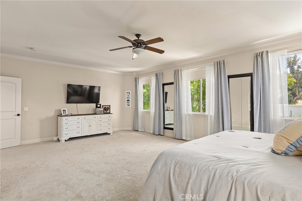 204 Vista Del Rio Court Paso Robles, CA 93446 - Photo 18 of 43