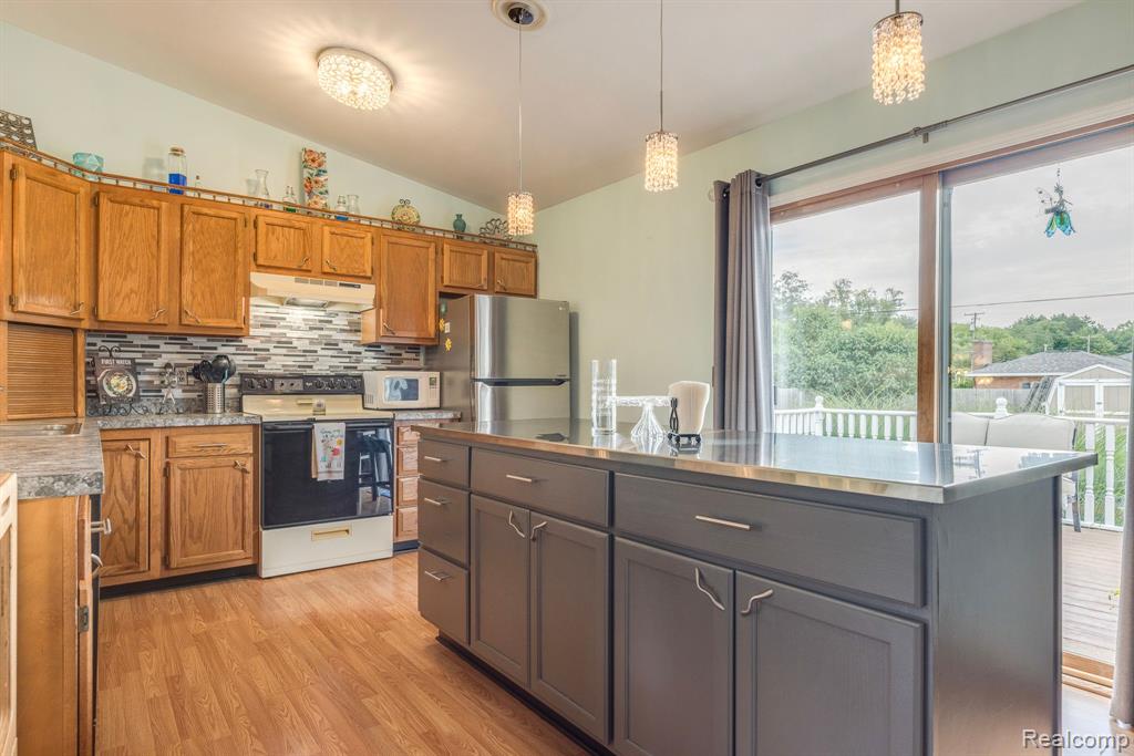 4548 Brott Road Ruby, MI 48049 - Photo 12 of 23