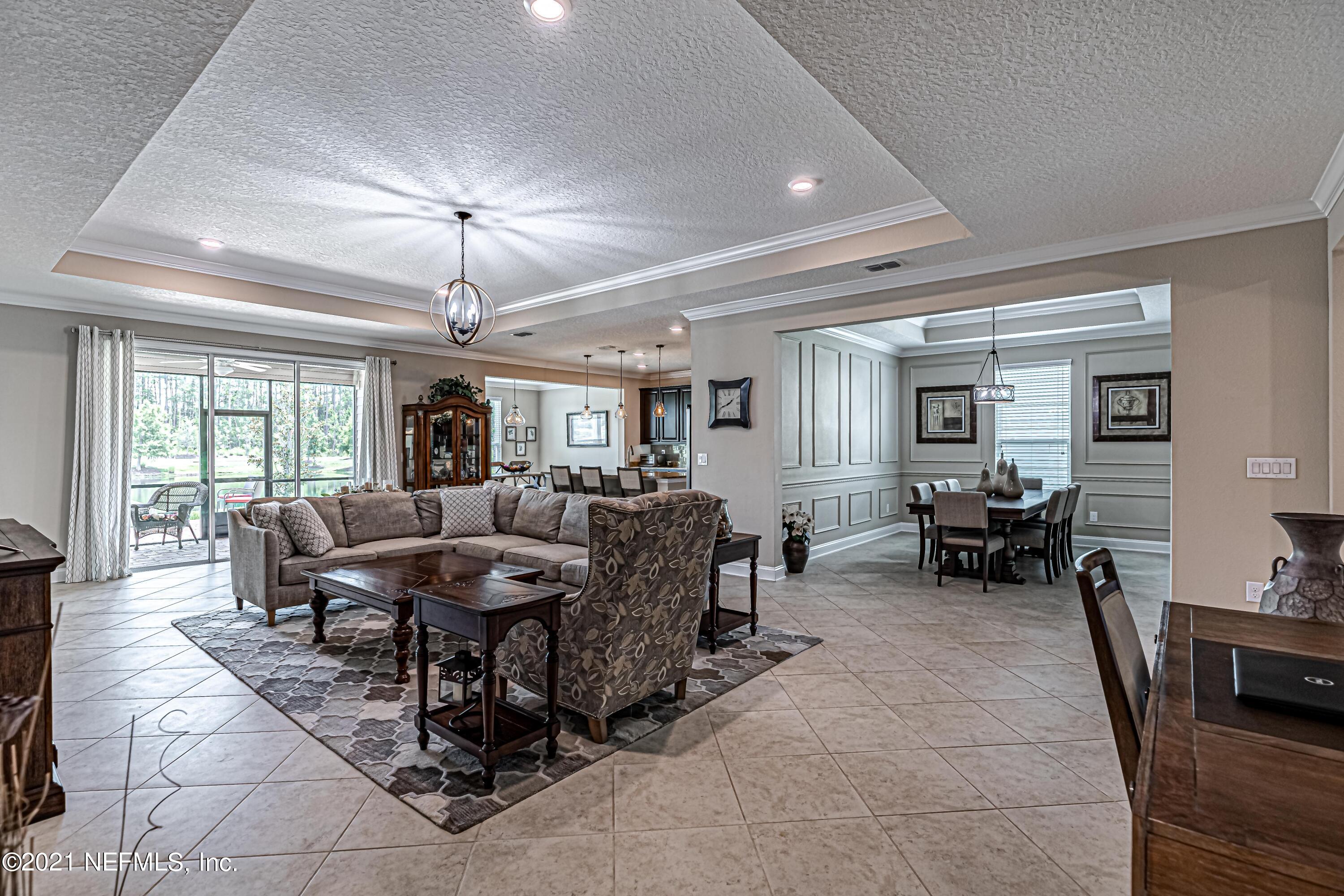 81 Crown Colony Road St. Augustine, FL 32092 - Photo 13 of 49 13-Living Room