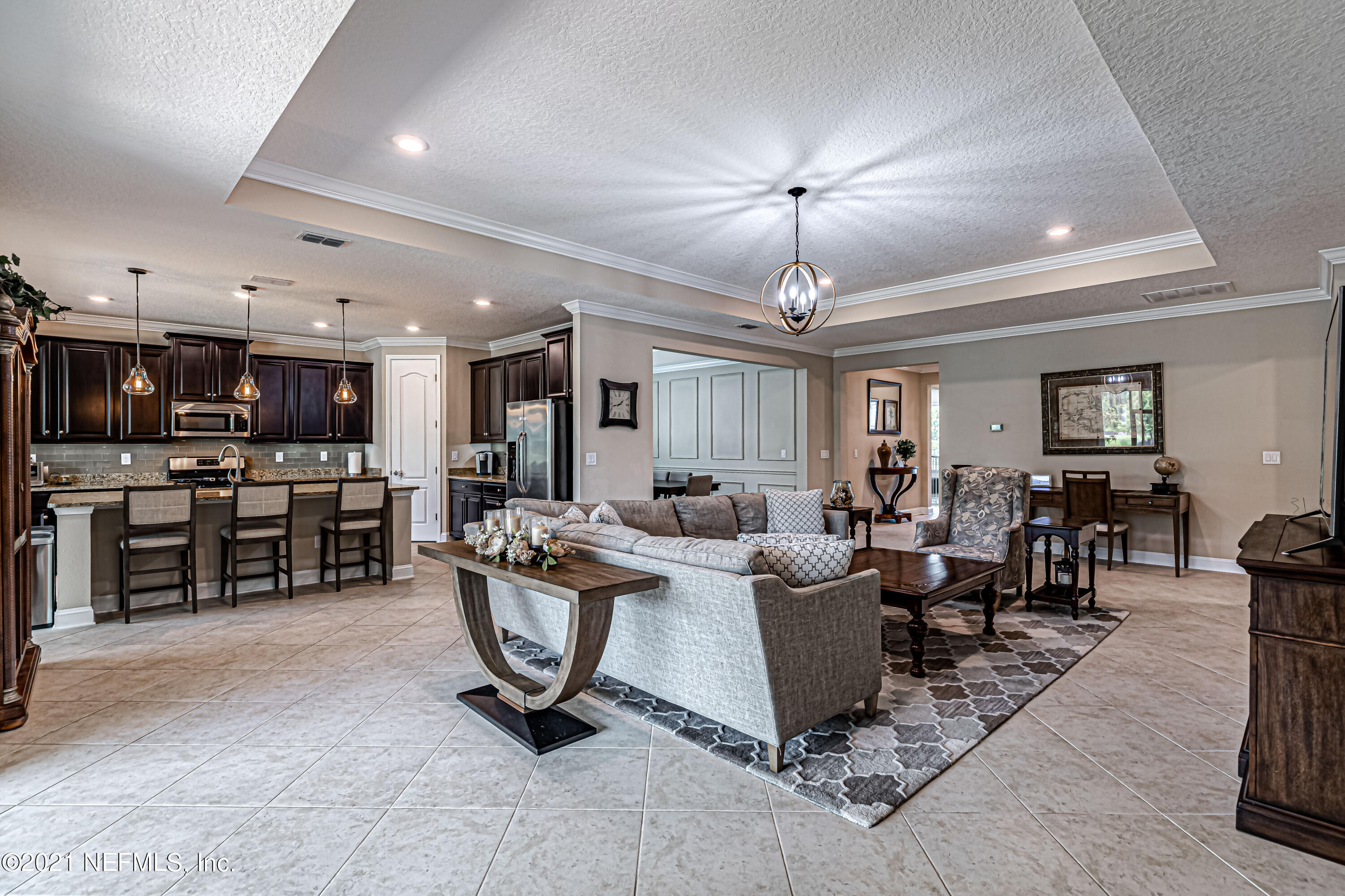 81 Crown Colony Road St. Augustine, FL 32092 - Photo 14 of 49 14-Living Room