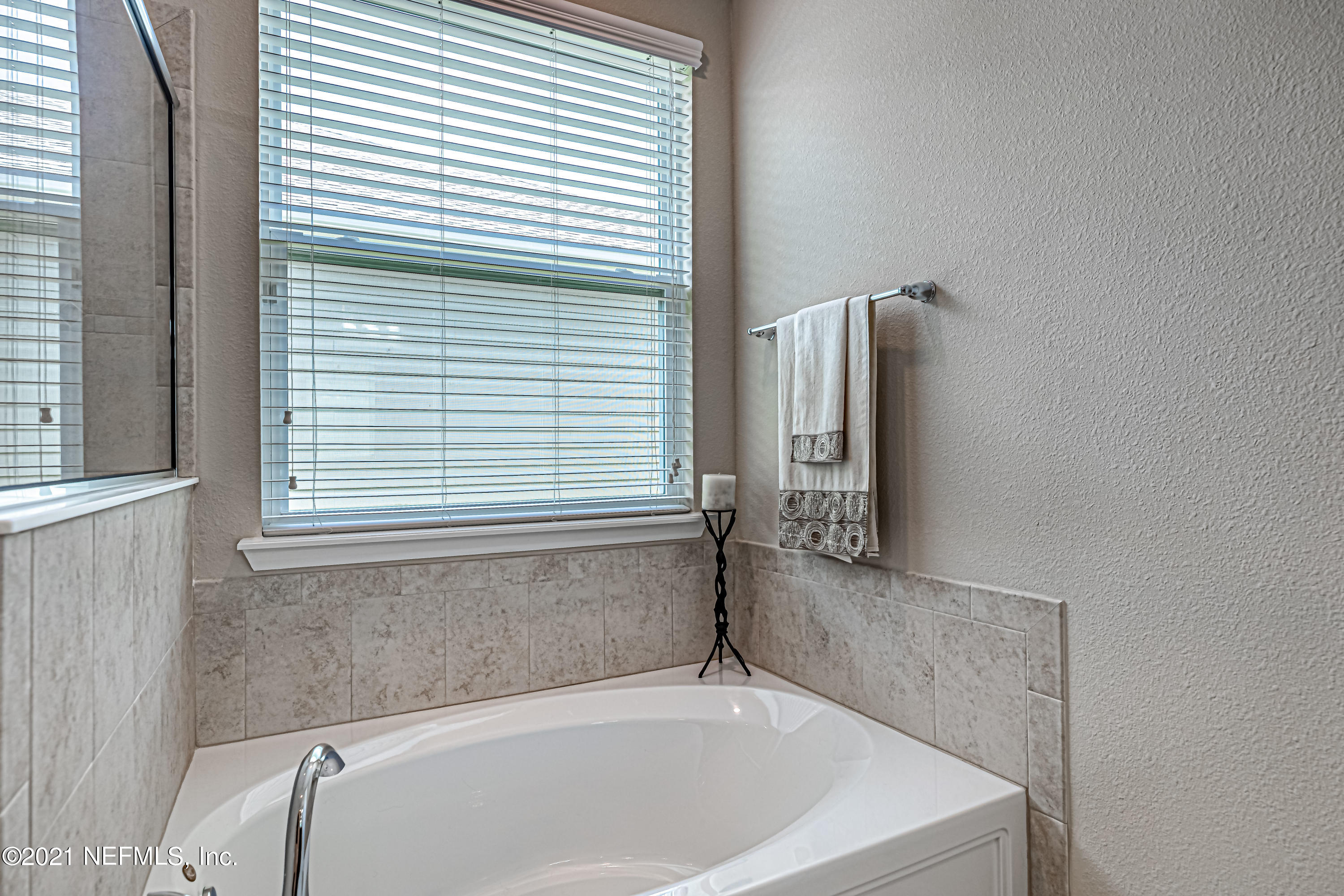 81 Crown Colony Road St. Augustine, FL 32092 - Photo 27 of 49 27-Owner's Bathroom