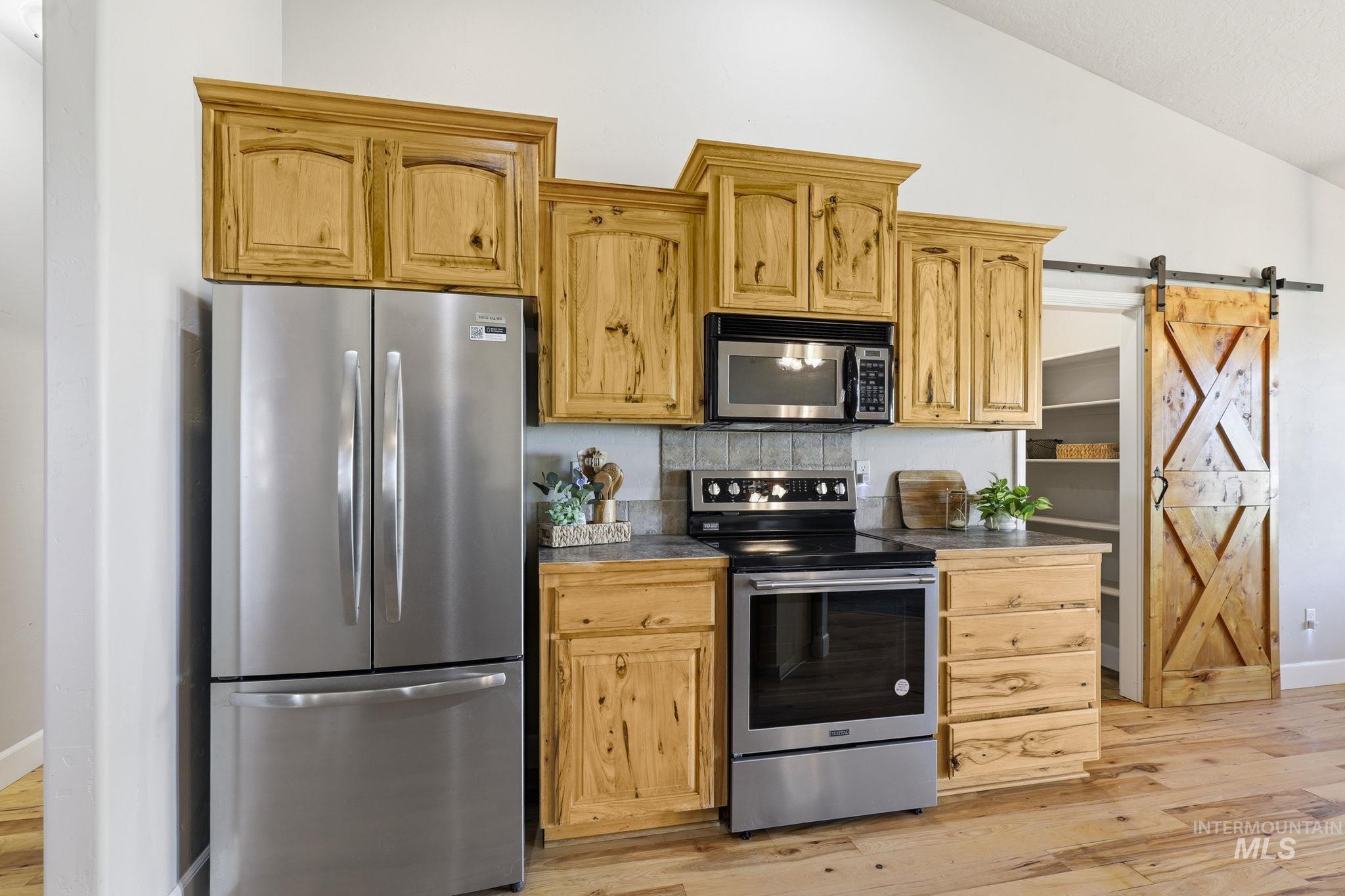 25009 Boise River Road Parma, ID 83660 - Photo 11 of 41