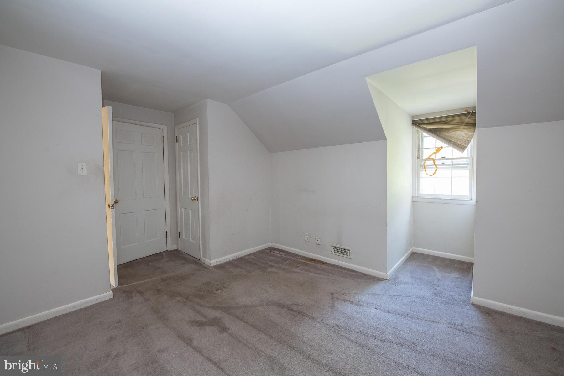 1400 Glenhardie Road Wayne, PA 19087 - Photo 17 of 29 3rd floor bedroom 2