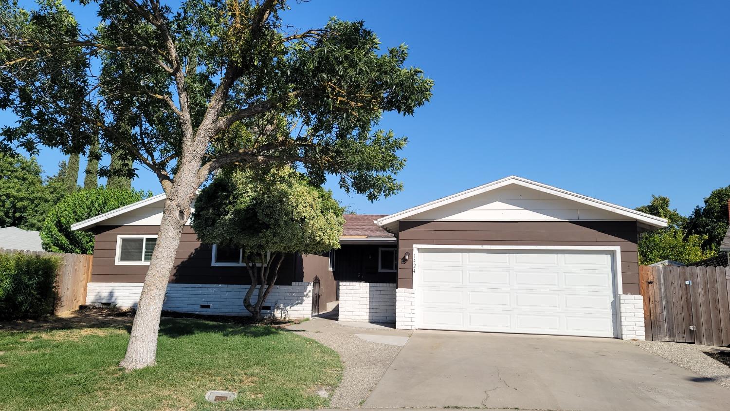 1424 Kent Way Modesto, CA 95355 - Photo 1 of 1 Gallery Image 1