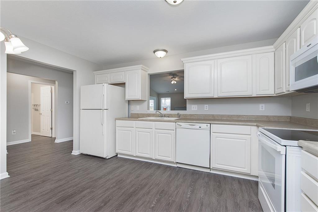 5603 Rambling Drive Indianapolis, IN 46239 - Photo 6 of 28 Gallery Image 6