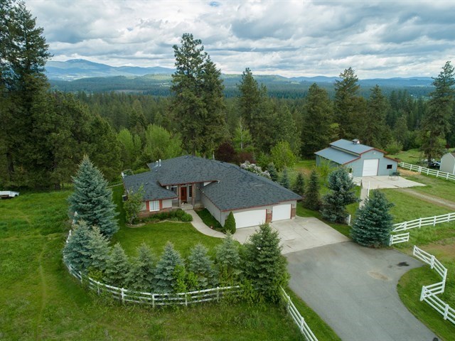 24816 North Perry Road Colbert, WA 99005 - Photo 1 of 20