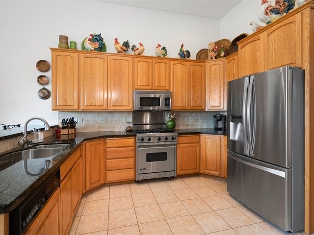 24816 North Perry Road Colbert, WA 99005 - Photo 9 of 20