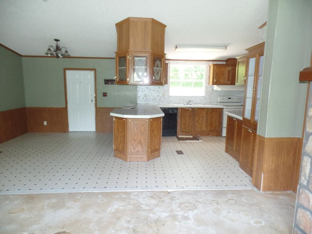 20006 Haskell Station Road Bristol, VA 24202 - Photo 16 of 21 Photo 16