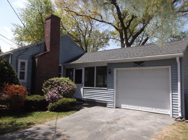 38 Northway Drive Springfield, MA 01119 - Photo 5 of 28