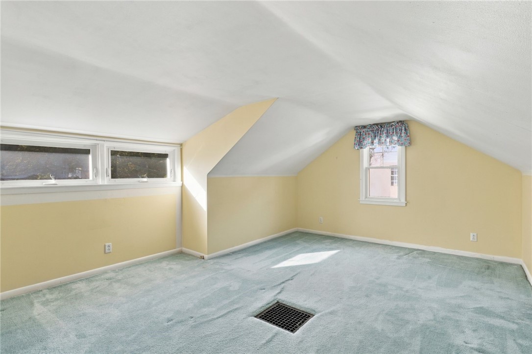 325 Brandon Road Irondequoit, NY 14622 - Photo 24 of 30 Gallery Image 24