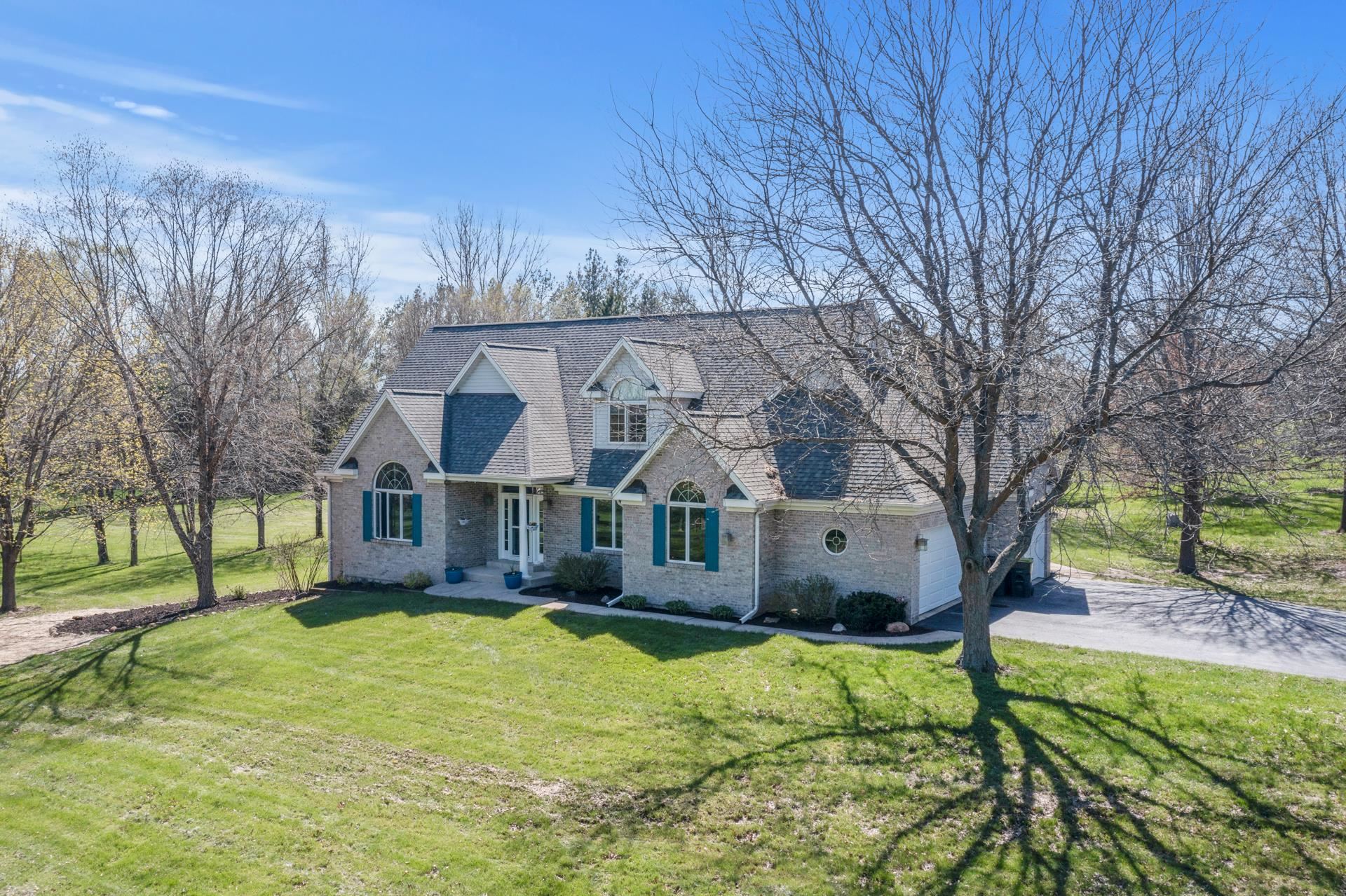 2440 Gustafson Road Belvidere, IL 61008 - Photo 4 of 56 Gallery Image 4