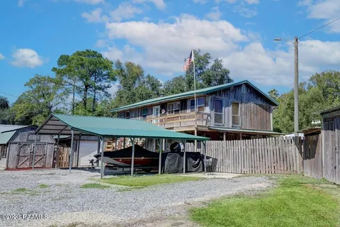 $155,900 | 1010 Evangeline Street, Breaux Bridge, LA 70517