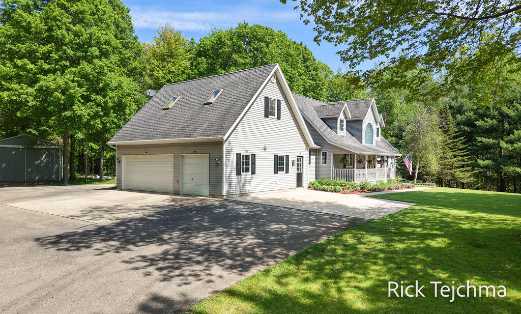 10345 Red Oak Ridge Howard City, MI 49329 - Photo 4 of 80 4