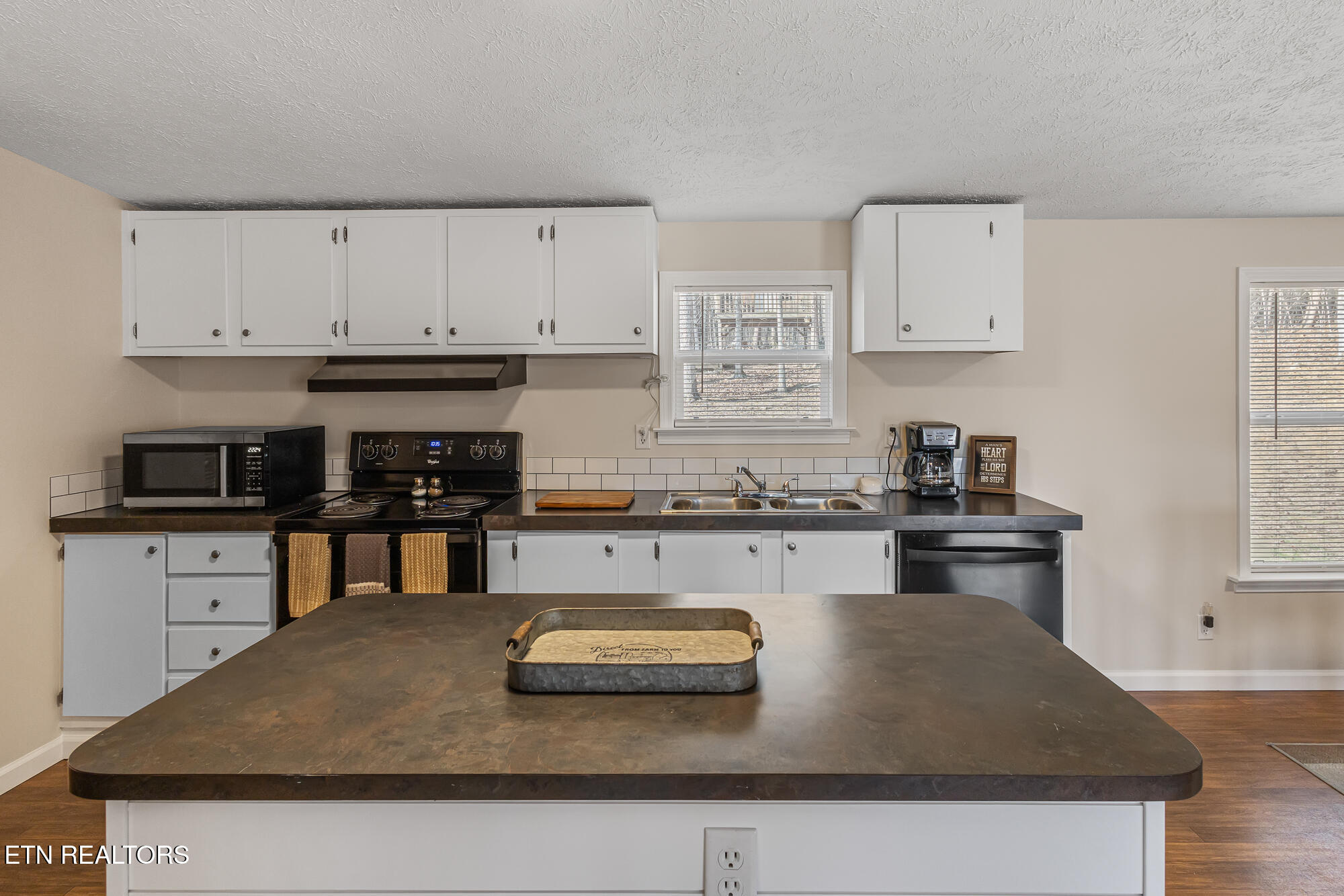 185 Bivens Road Tellico Plains, TN 37385 - Photo 18 of 34 185 Bivens Rd-6