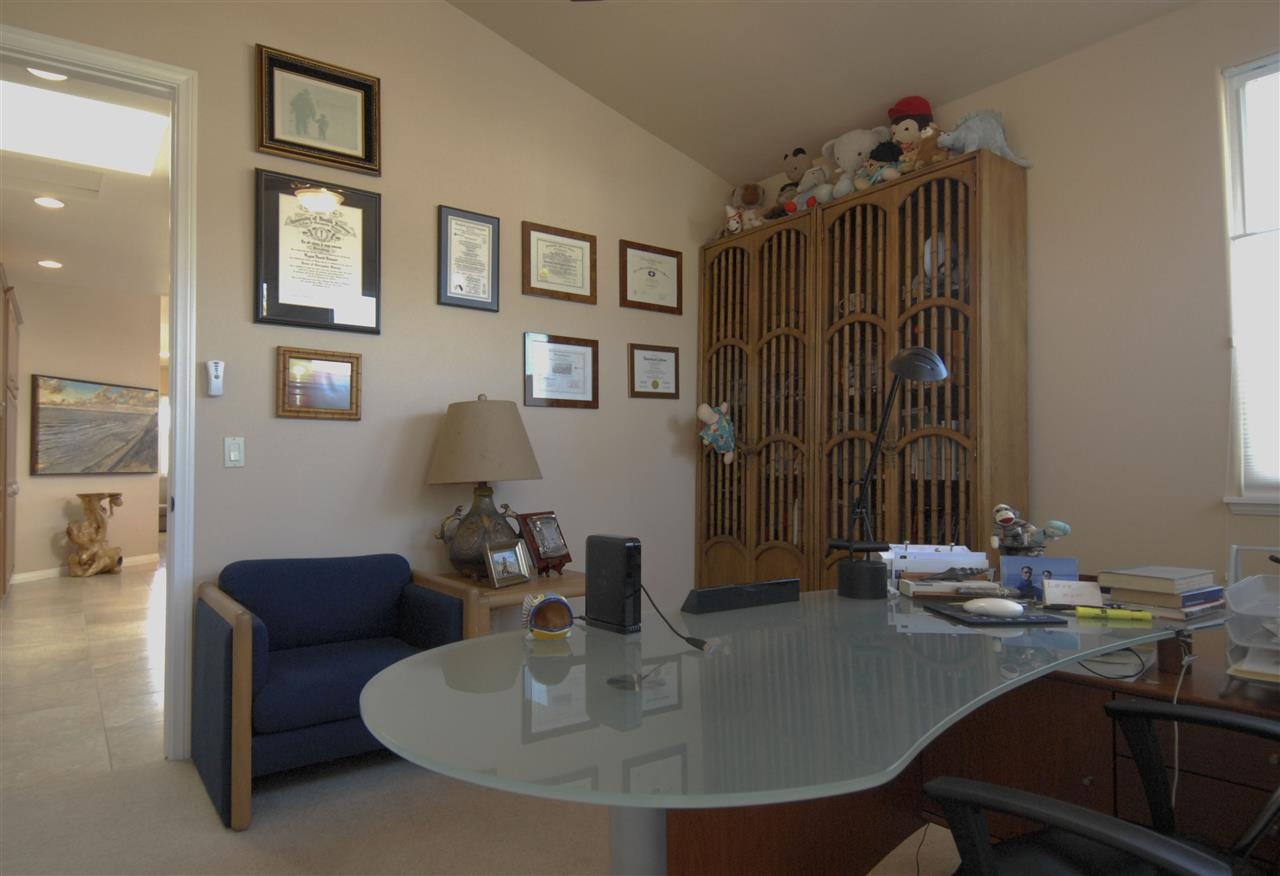 121 3rd Street Encinitas, CA 92024 - Photo 13 of 18