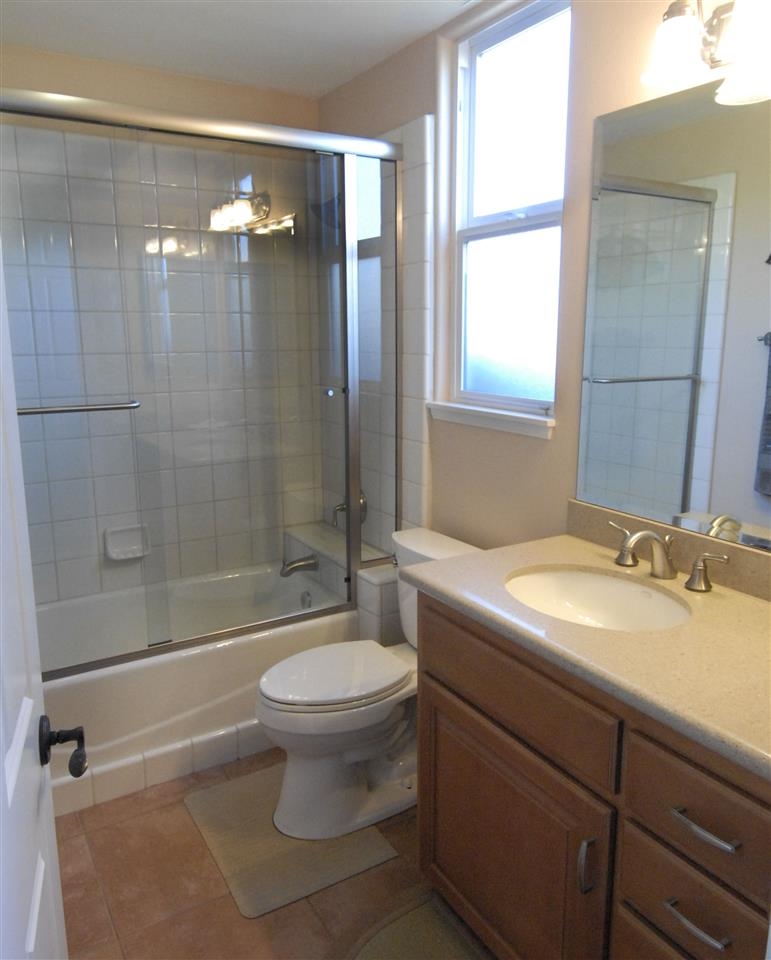 121 3rd Street Encinitas, CA 92024 - Photo 15 of 18