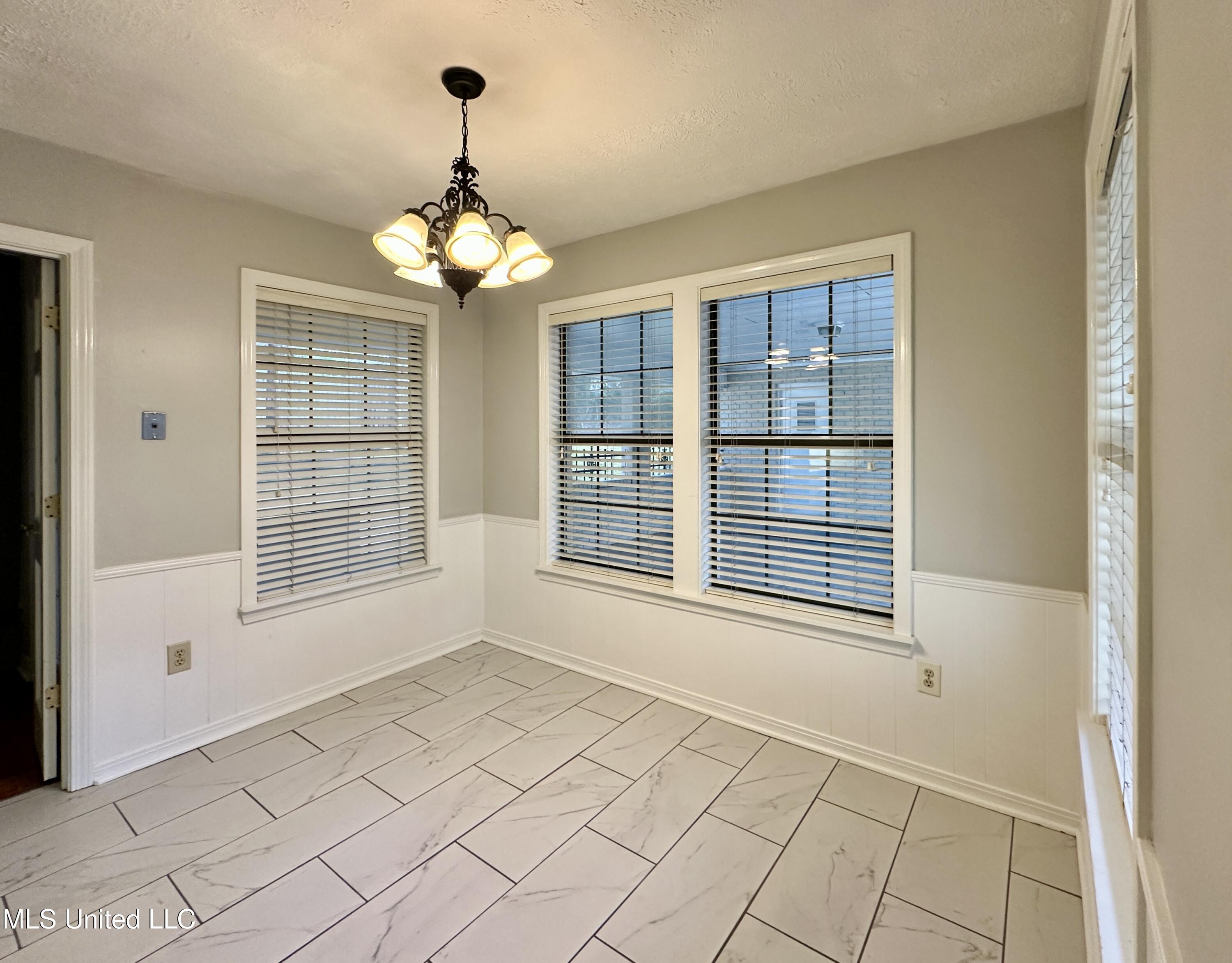 109 Camp Garaywa Road Clinton, MS 39056 - Photo 14 of 60 IMG_1175