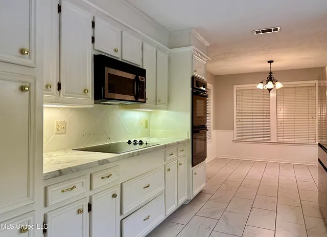 $325,000 | 109 Camp Garaywa Road, Clinton, MS 39056