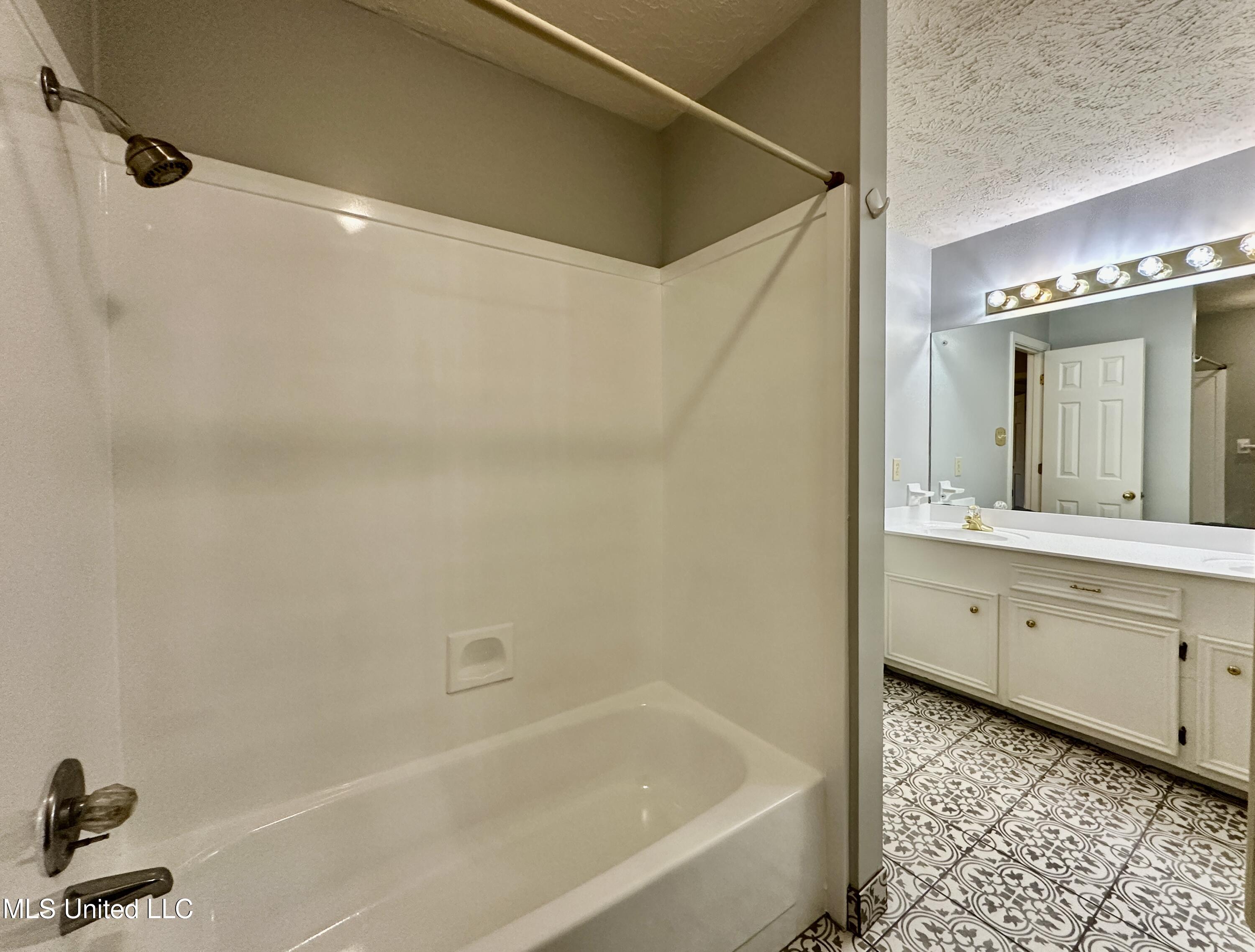 109 Camp Garaywa Road Clinton, MS 39056 - Photo 58 of 60 IMG_1151