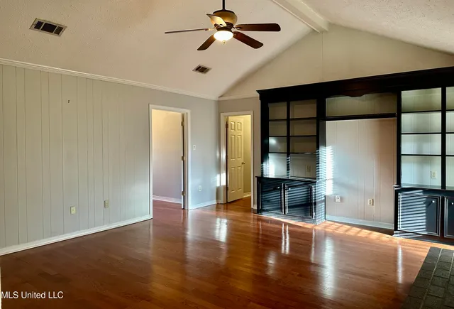 $325,000 | 109 Camp Garaywa Road, Clinton, MS 39056