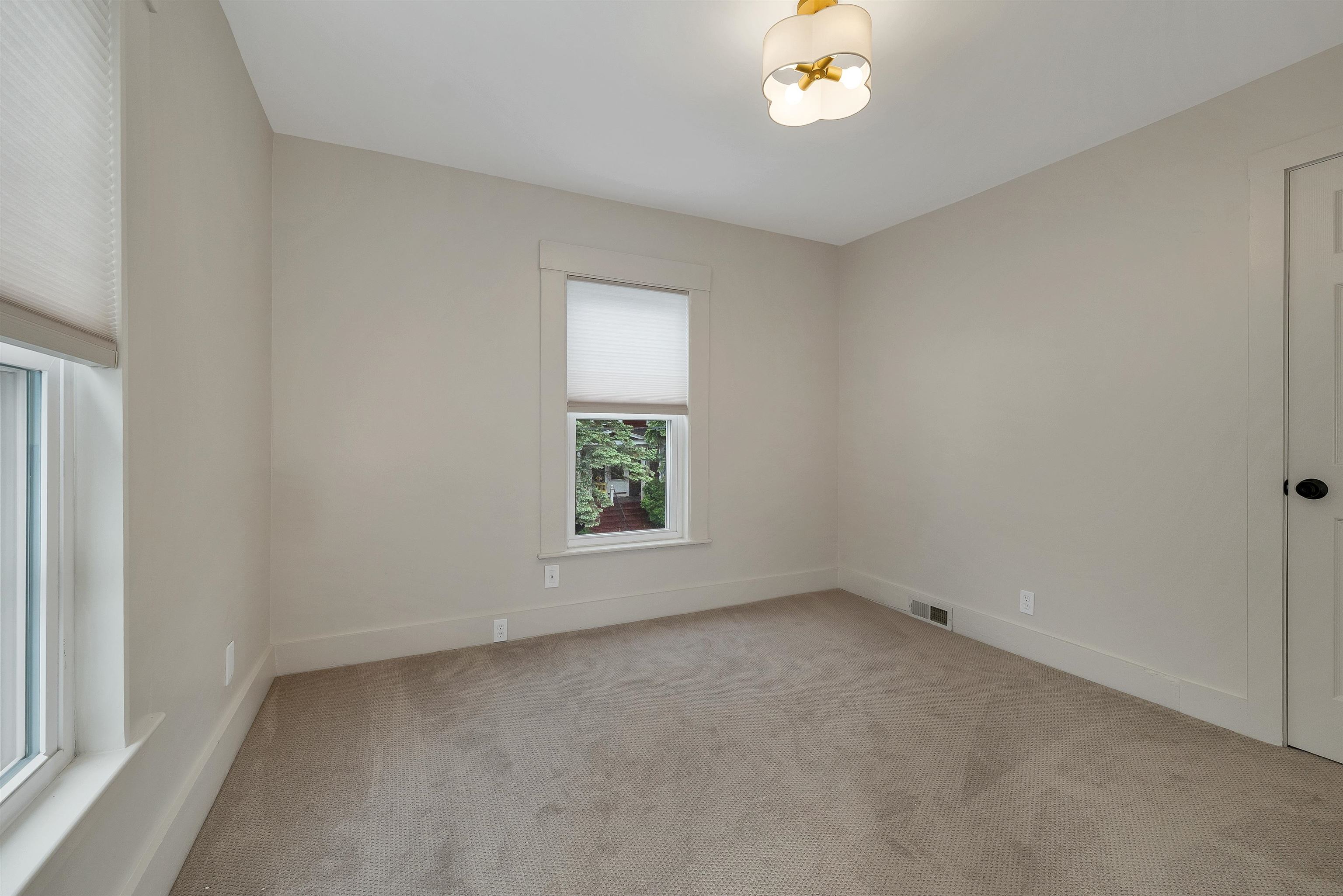 33 Spruce Street Concord, NH 03301 - Photo 28 of 58