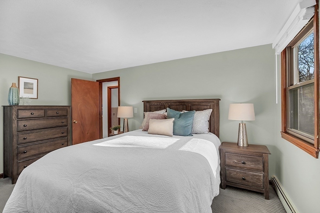 62 Longfellow Road Reading, MA 01867 - Photo 14 of 41 Gallery Image 14