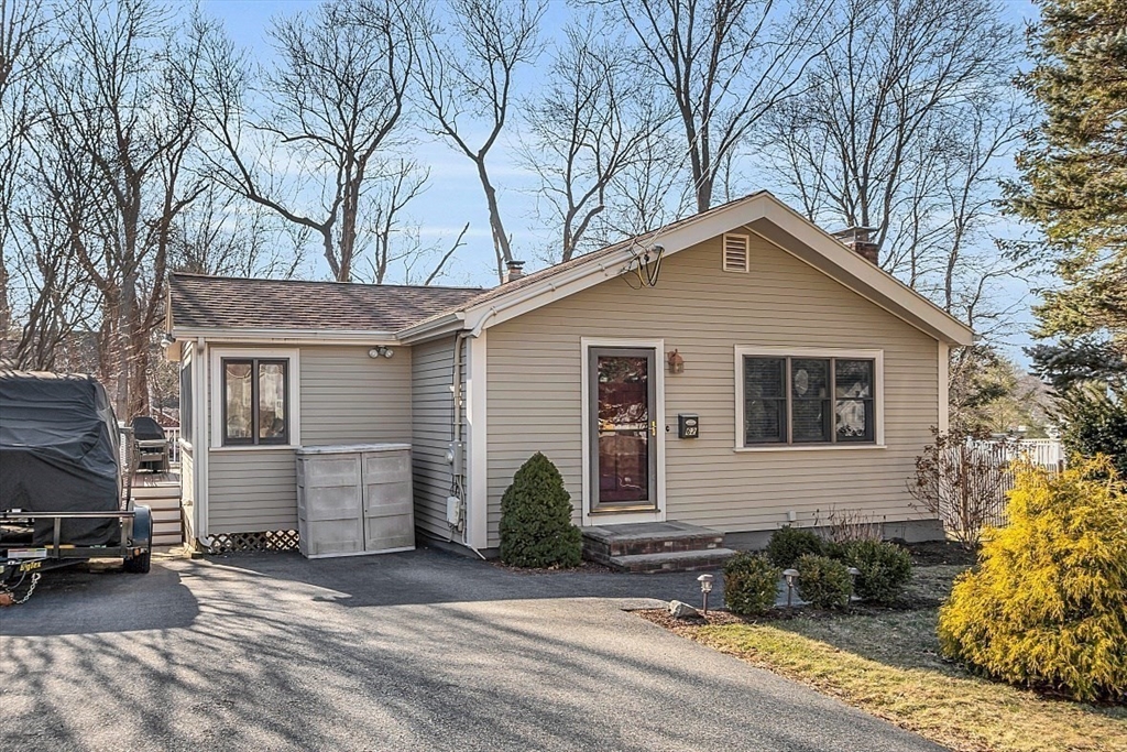62 Longfellow Road Reading, MA 01867 - Photo 29 of 41 Gallery Image 29