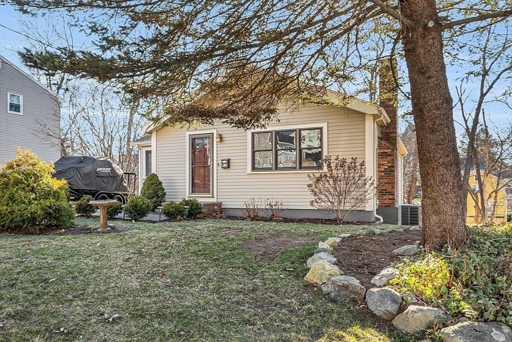 62 Longfellow Road Reading, MA 01867 - Photo 30 of 41 Gallery Image 30