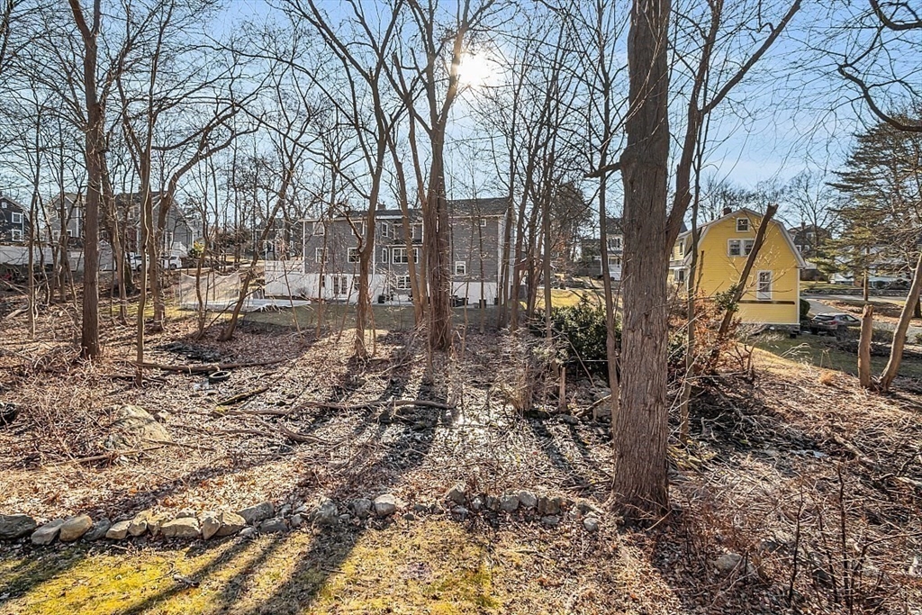 62 Longfellow Road Reading, MA 01867 - Photo 38 of 41 Gallery Image 38