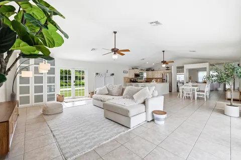 $2,000,000 | 785 Cindy Drive, Wellington, FL 33414