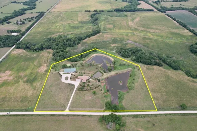 $735,000 | 6832 Northwest 40th Street, El Dorado, KS 67042