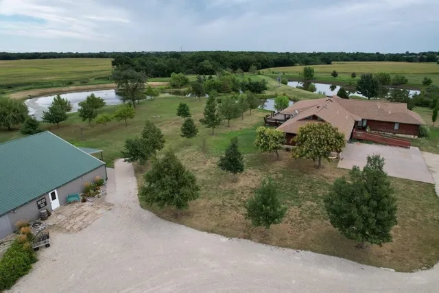 $735,000 | 6832 Northwest 40th Street, El Dorado, KS 67042