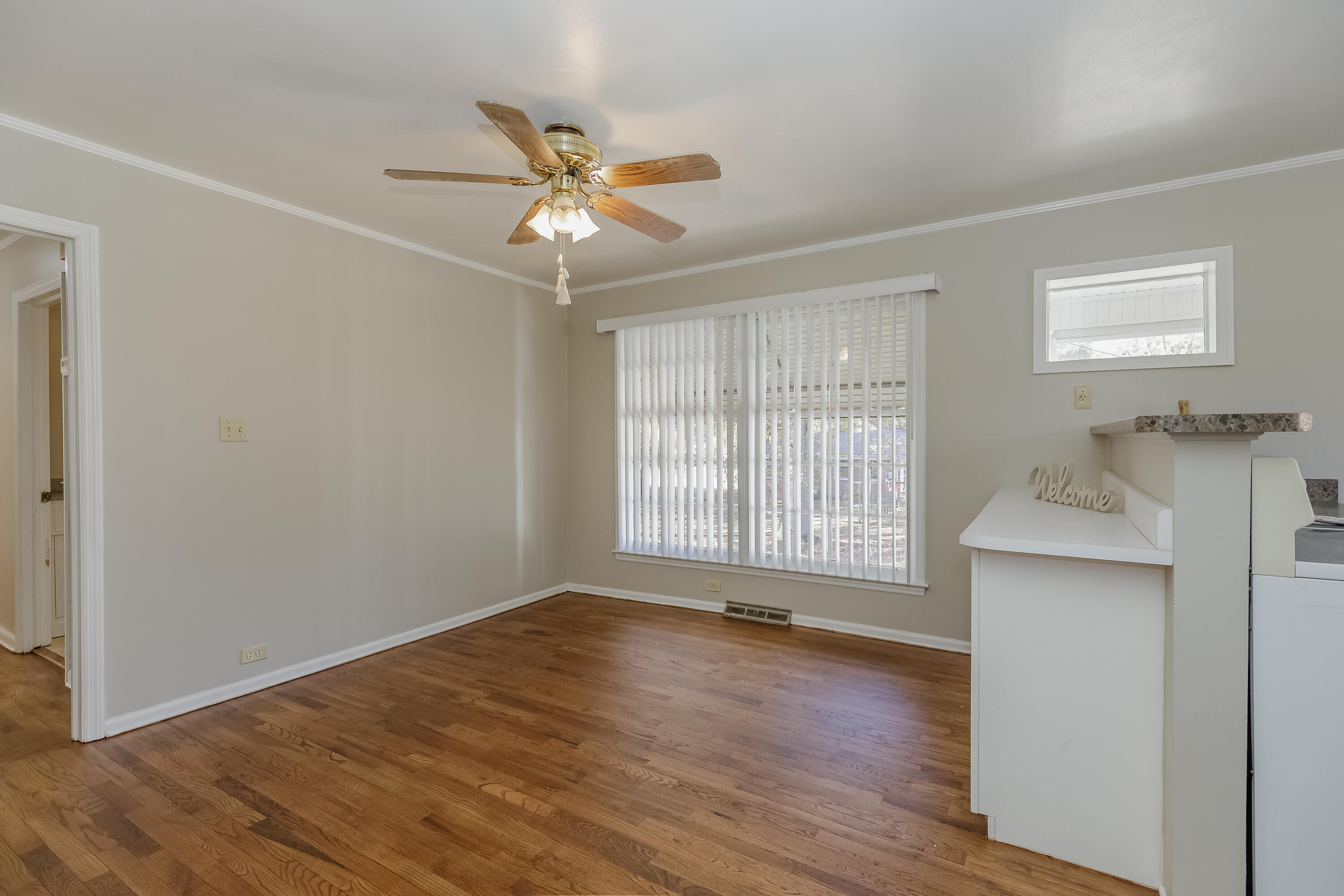 136 Tyler Street Summerville, GA 30747 - Photo 8 of 35 Kitchen / Dining