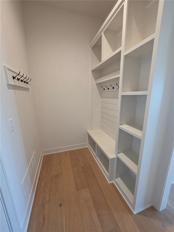 11235 South Gleason Road Olathe, KS 66061 - Photo 12 of 31 Gallery Image 12