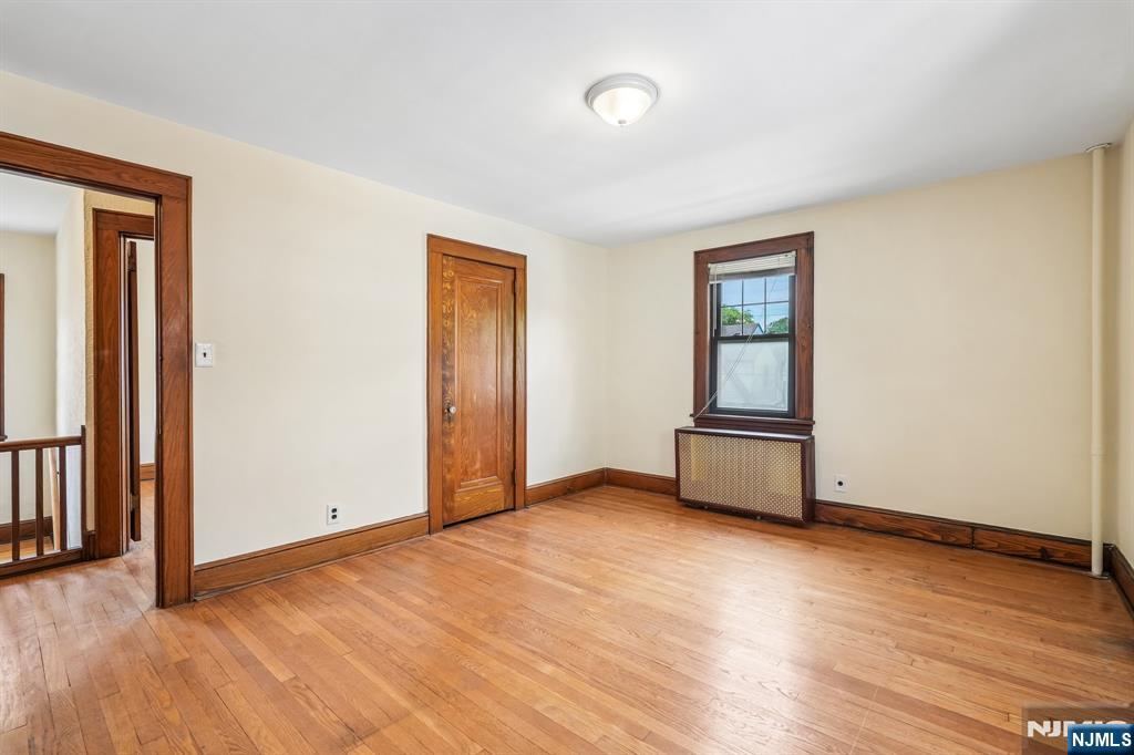 21 Ferncliff Road Bloomfield, NJ 07003 - Photo 23 of 46